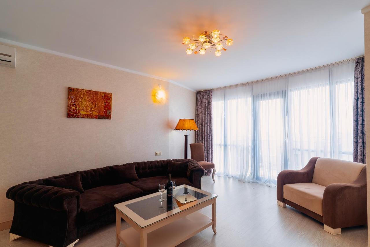 Apartment In Batumi باتومي المظهر الخارجي الصورة