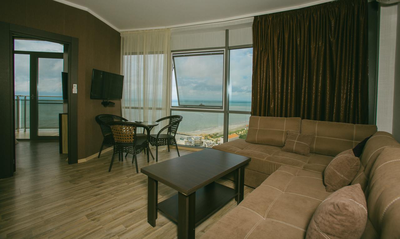 Apartment In Batumi باتومي المظهر الخارجي الصورة