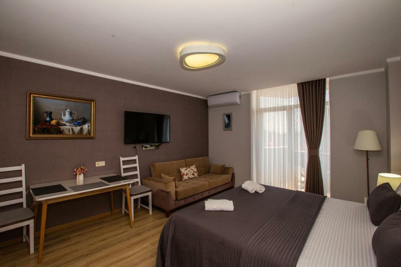 Apartment In Batumi باتومي المظهر الخارجي الصورة